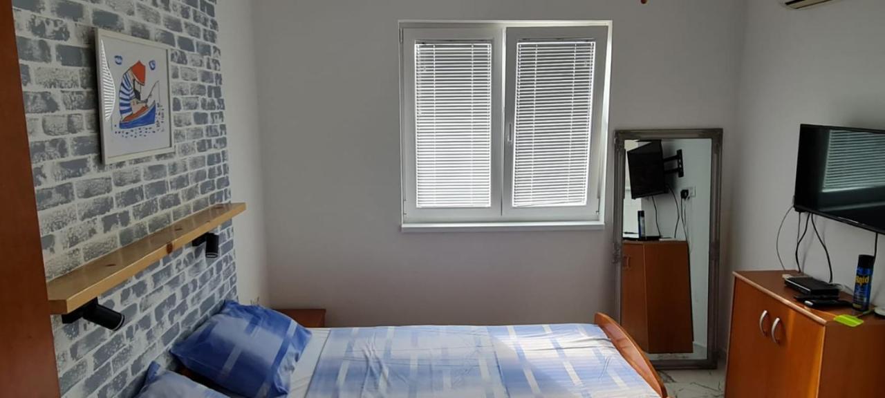 Apartmani Centar Seline Paklenica Екстериор снимка